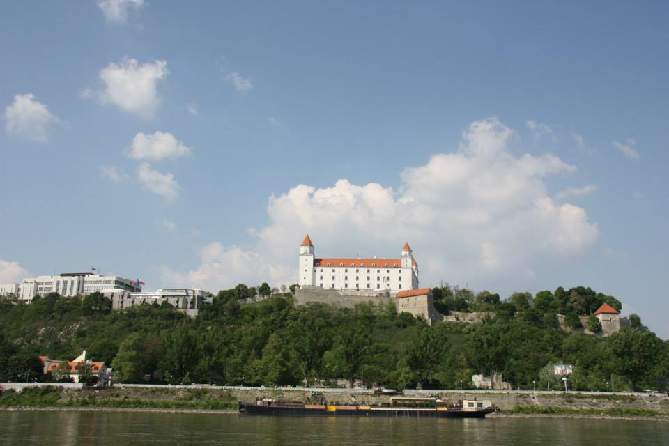 Братислава