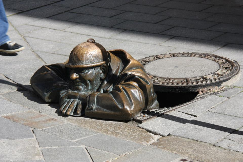 Братислава