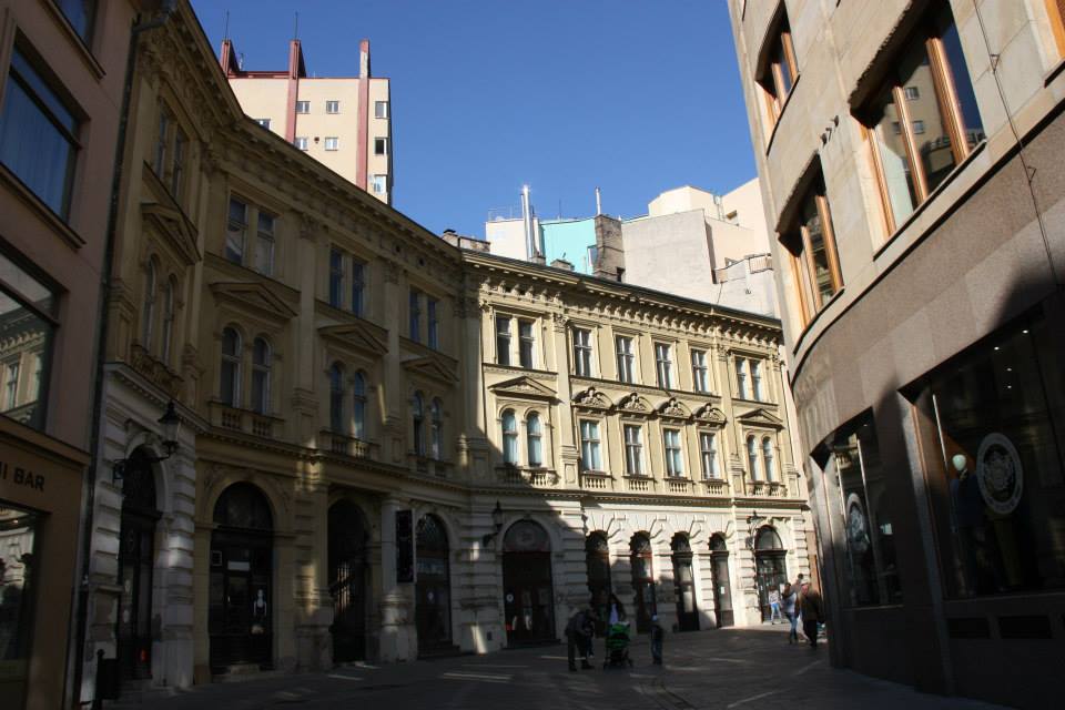 Братислава