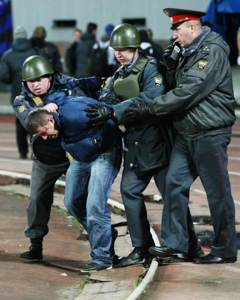 Фанаты «Спартака» устроили в Ярике грандиозное побоище